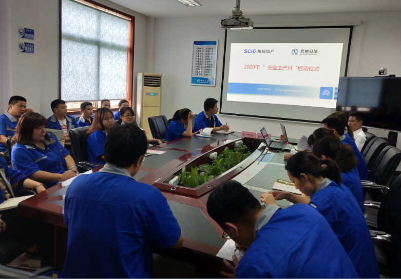 乐鱼·体育页面官方网站-乐鱼online(中国)
,宏明日望,株洲电子科技,湖南电容器,株洲电容器,电容器